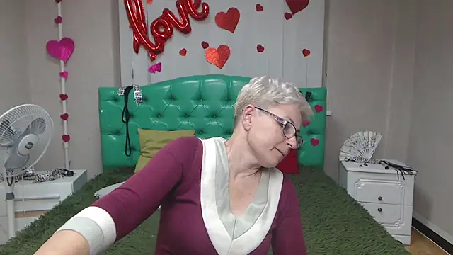 EmiliaGree's Webcam Show