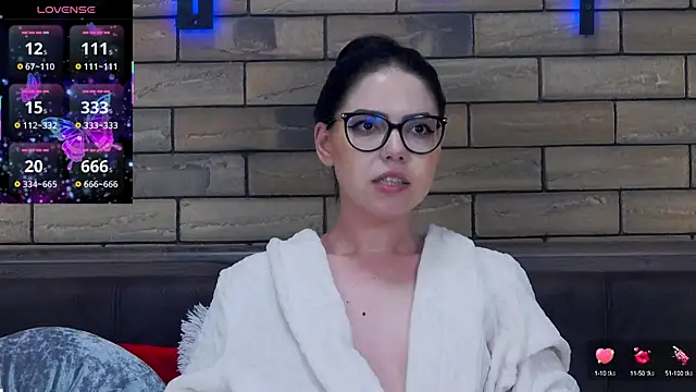 KaylaLewys' Webcam Show