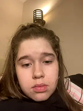 HornyGirlH's Webcam Show