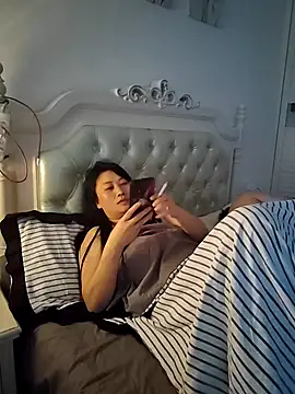 defgghj's Webcam Show