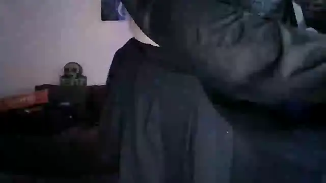 BigTitBarbie68's Live Sex Cam Show