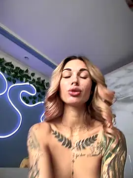 Charming_Ritta's Live Sex Cam Show