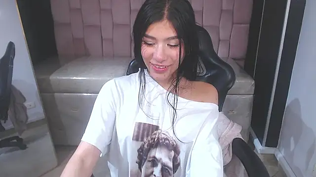 Melanny_b_'s Webcam Show