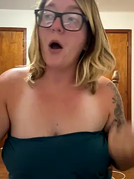 Lizzyloo's Webcam Show