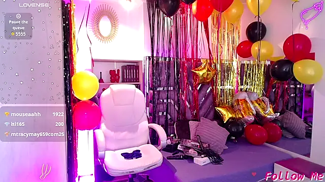 AliceWalker_11 Show Webcam
