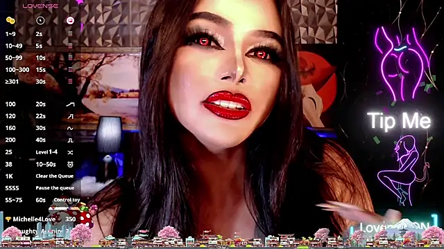 Missionary_Addiction_Cums' Webcam Show