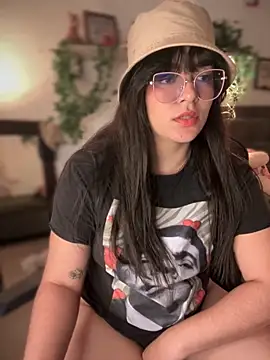 Lia_flowers' Webcam Show