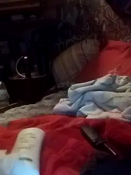 Twoslipperywhenwett's Webcam Show