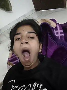 Hot-Soniya2's Webcam Show