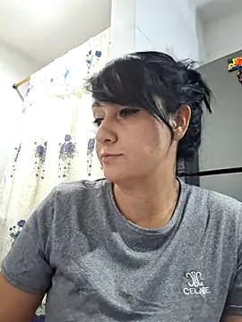 taalia's Webcam Show