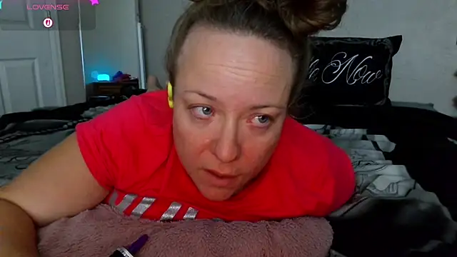 julimonroe's Webcam Show