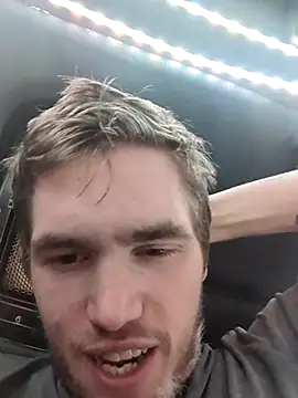Bigdicktrucker26's Live Sex Cam Show