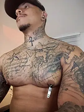 David_tatto1's Live Sex Cam Show