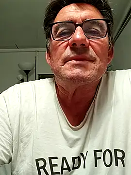 phil_truck_exhib's Live Sex Cam Show