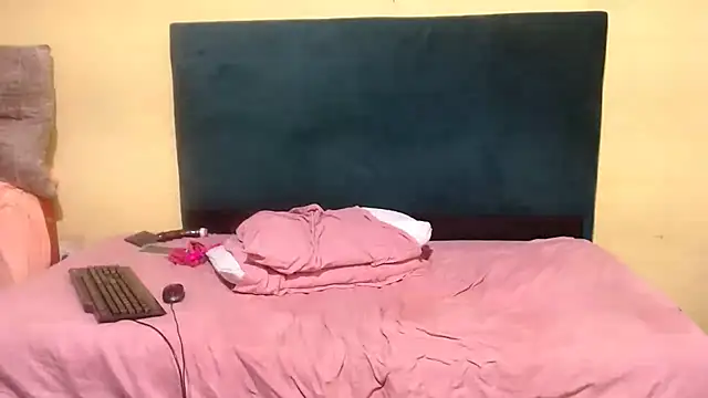BootyGoddess23's Webcam Show