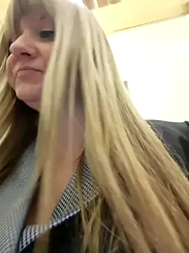 Office_Albertina's Live Sex Cam Show