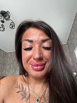 RuslanaXX's Live XXX Chat