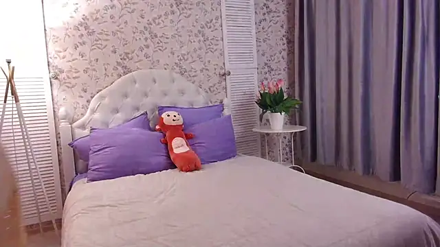 Wendy-Darling's Live Sex Cam Show