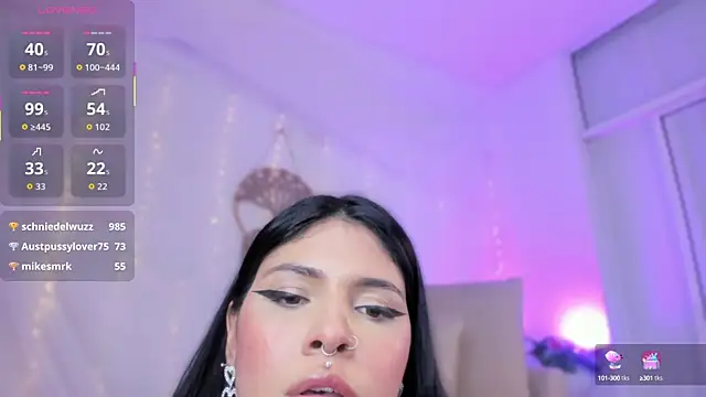 aisha_sakina's Webcam Show
