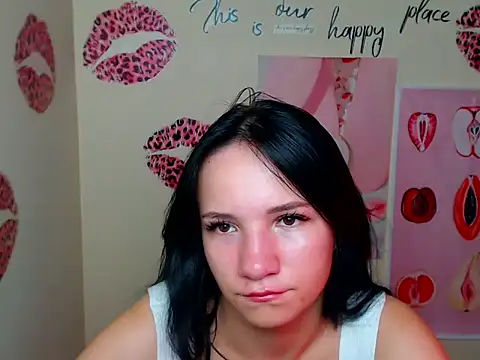 Em7MaA's Webcam Show