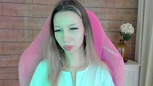 MaliaLandre's Webcam Show