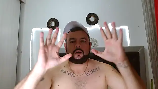 perverseveteranmanxxx's Live Sex Cam Show