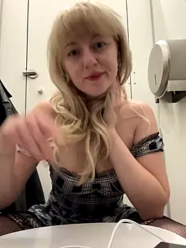 RonnieKiss' Webcam Show