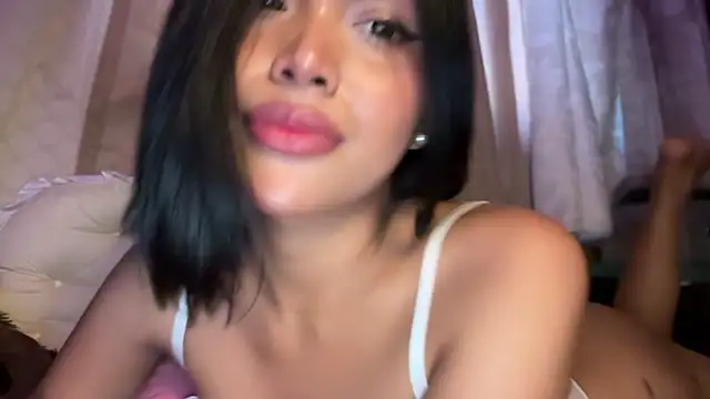Yourbaby_angelx's Webcam Show