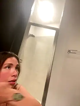 emmablog's Live Sex Cam Show