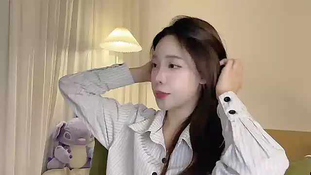 Meng_777's Webcam Show