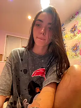 HoTMiA666's Webcam Show