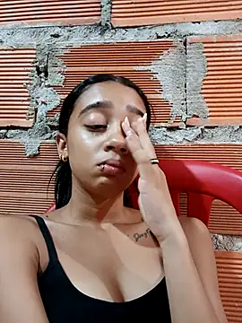 Zoe_Sweett18's Webcam Show