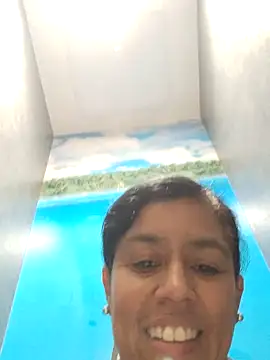 Molly_newman6's Live Chat Room
