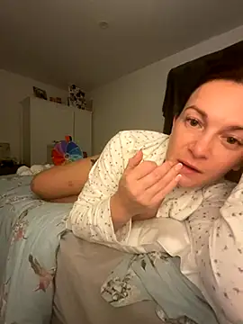 GoddessLucyRose's Live Sex Cam Show