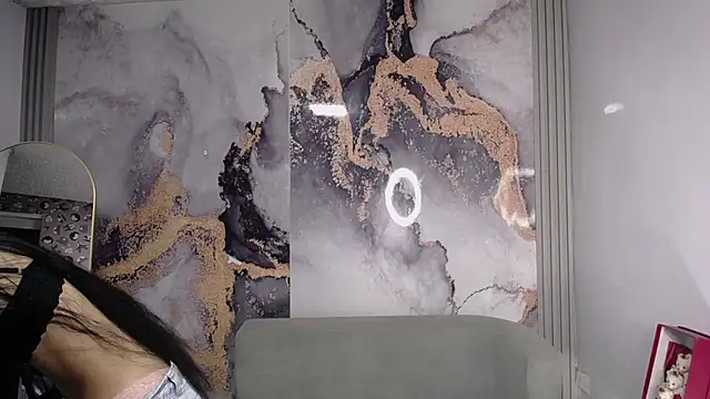 Tifany_v's Webcam Show
