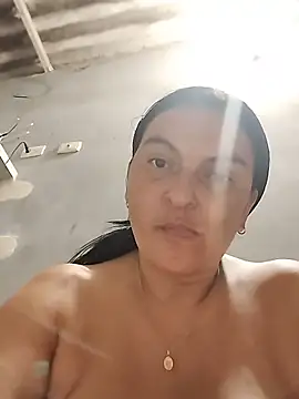 Horny-Mommy-Dirty's Live Sex Cam Show