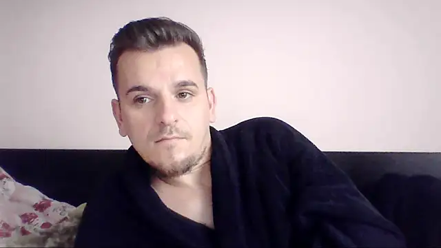 Huge_cock22cm's Webcam Show