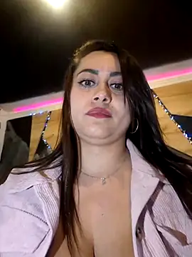 Oryk___ Show in webcam