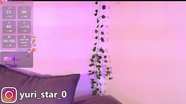 Yuri_Stars Adlı Modelin Canlı XXX Sohbeti