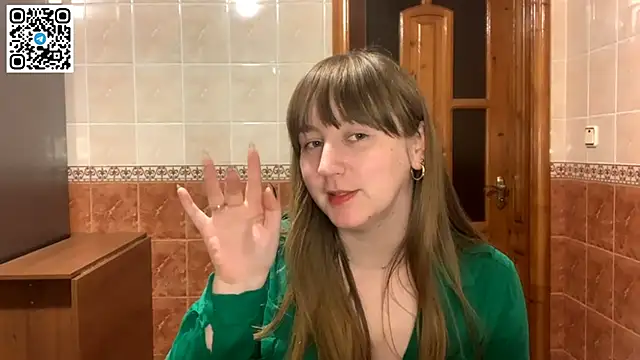 MaroonMoon_'s Webcam Show