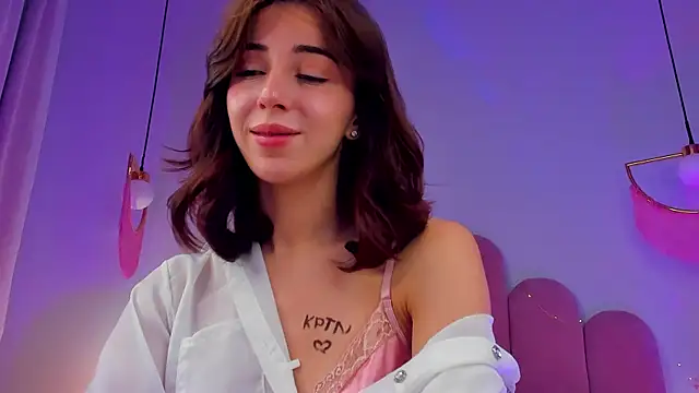 ElsaYoung's Webcam Show