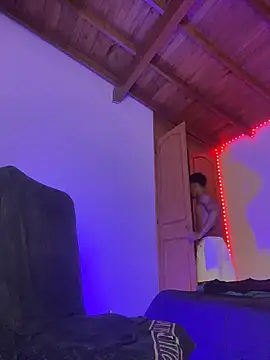 RickKrong_'s Webcam Show