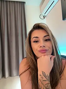 IsabellaEtthan's Webcam Show