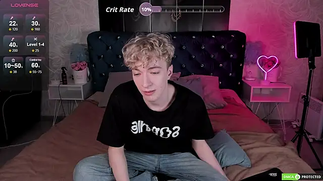 TrevorBenson's Webcam Show