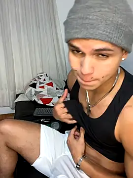 mirallesandbig's Webcam Show