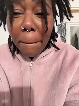 Goddess_Nafeesha's Webcam Show