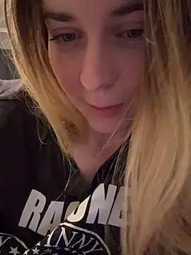 ellieen's Webcam Show