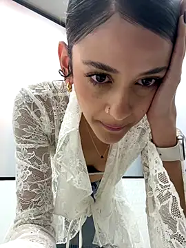 alana15's Webcam Show