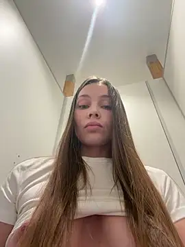 nicole111's Webcam Show