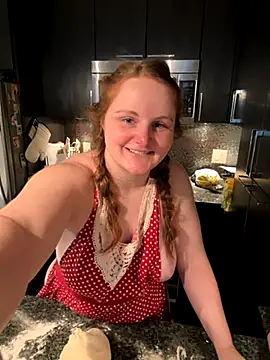 GingerSnap33's Live Sex Cam Show